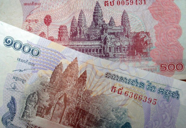 Đổi tiền Campuchia sang tiền Việt Nam ở đâu